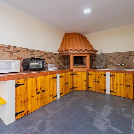Apartment Simoes Charm By Madeira Vila Baleira (Porto Santo)